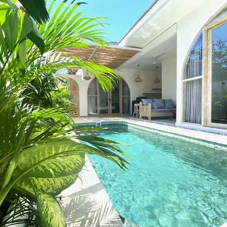 Marys Villa Uluwatu